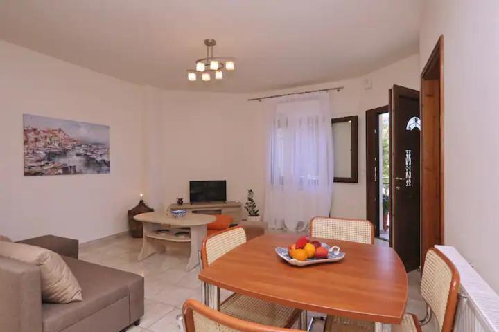 Skopelos Chara'S Lux Apartment Εξωτερικό φωτογραφία